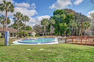 The Lakes - Club house and pool