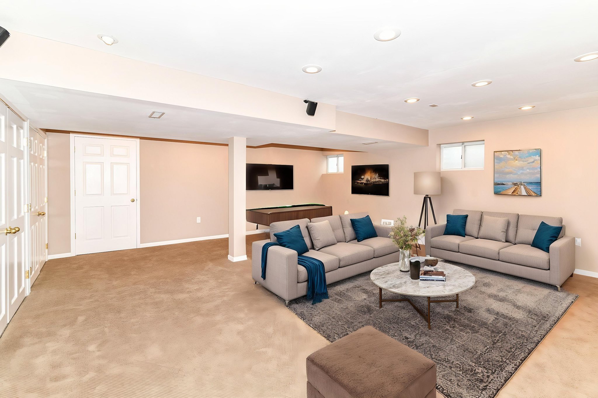 DSC_7303 virtually staged.jpeg