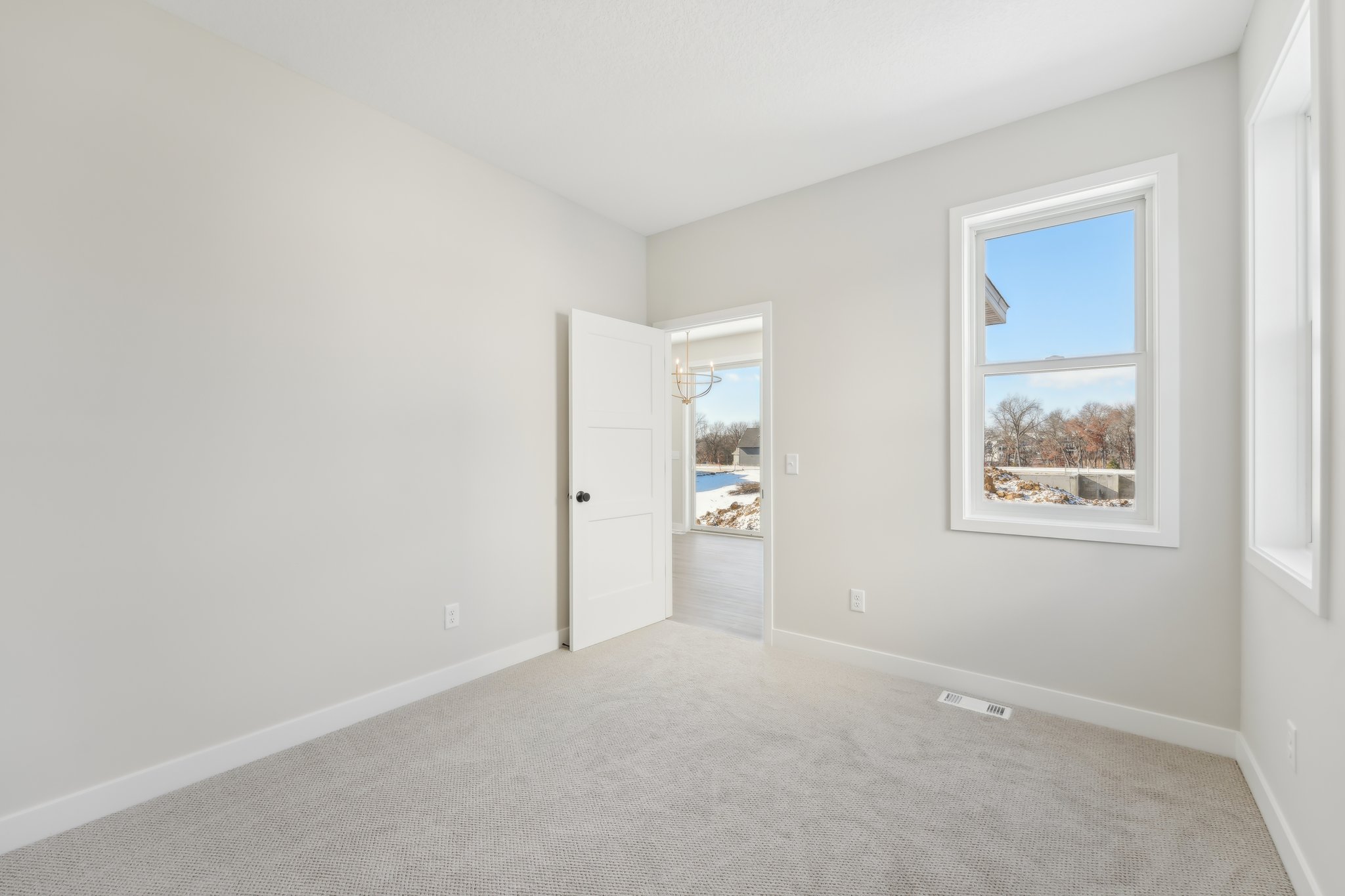Harkness Ln S-026.jpg