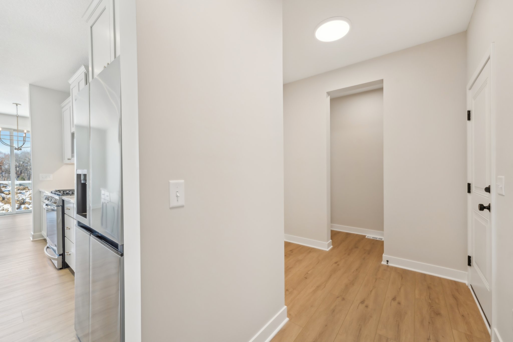Harkness Ln S-029.jpg