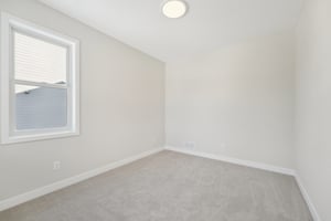 Harkness Ln S-025.jpg