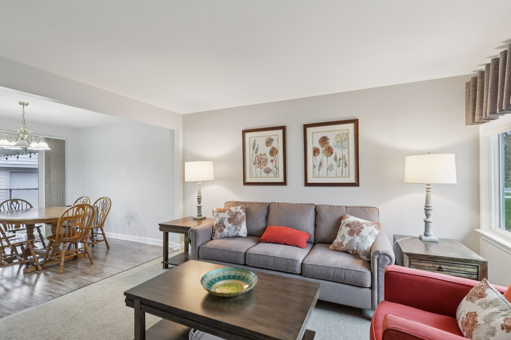 Thistlewood Dr-S1403-004.jpg