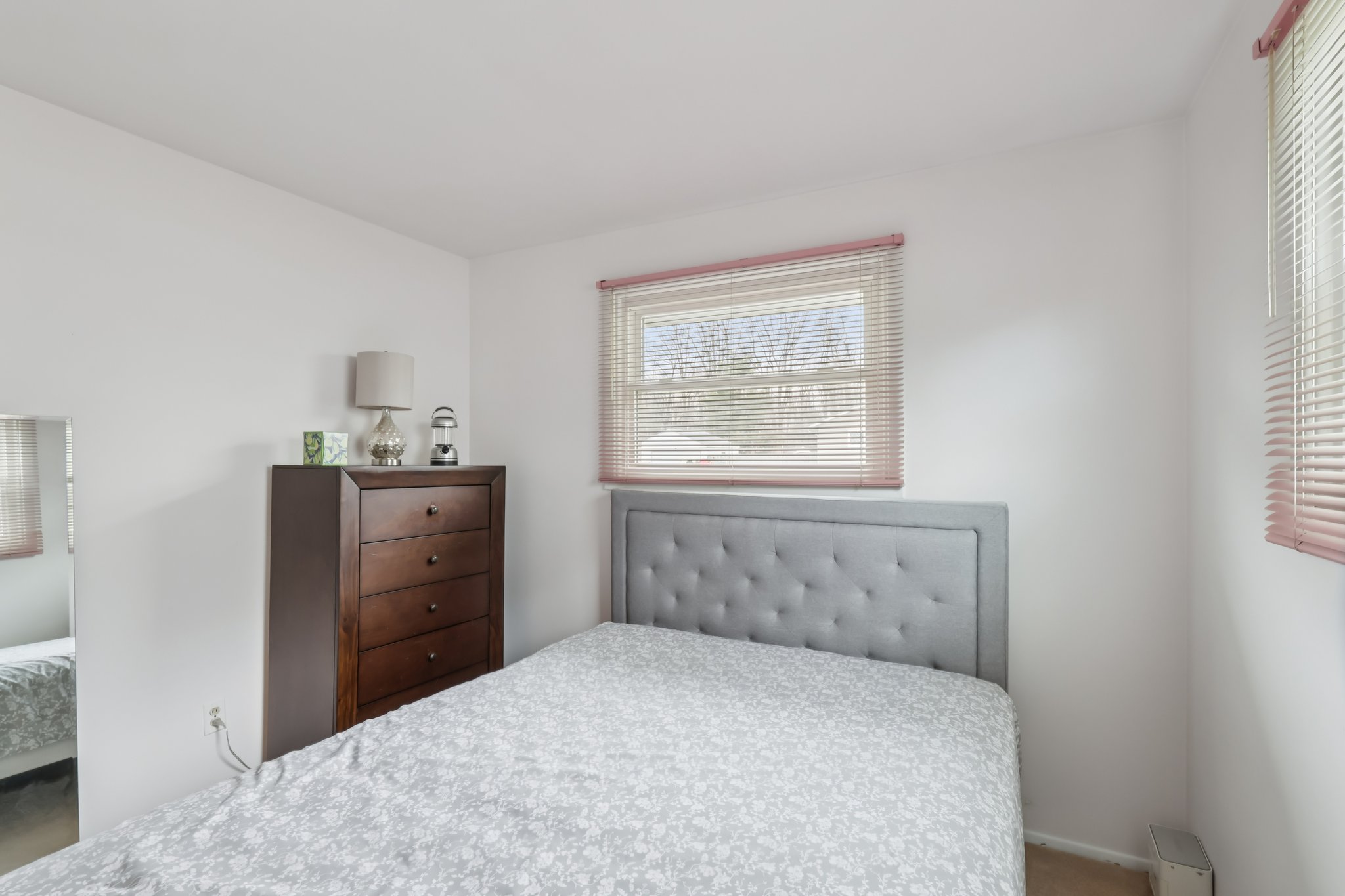 Thistlewood Dr-S1403-027.jpg