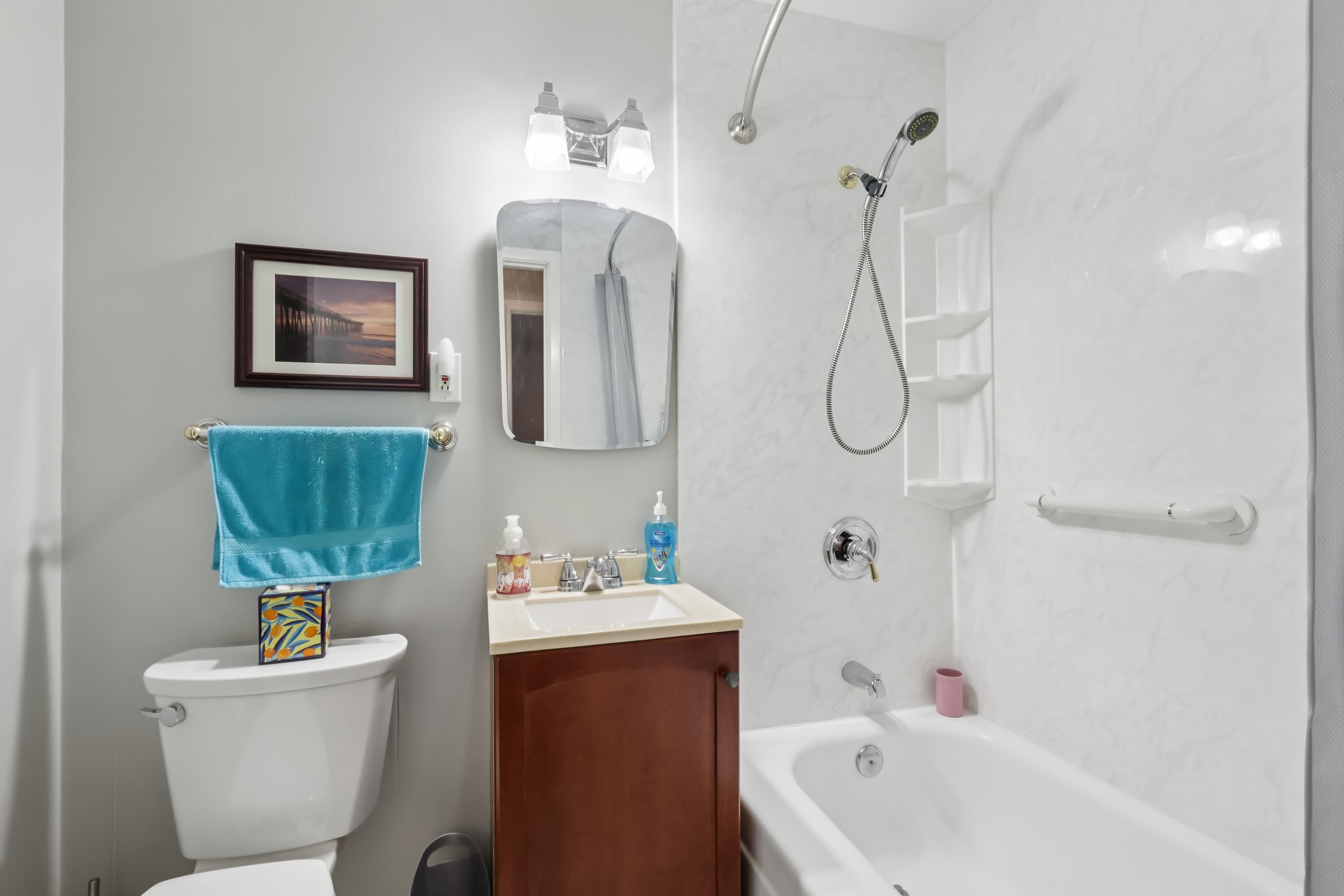 Thistlewood Dr-S1403-030.jpg