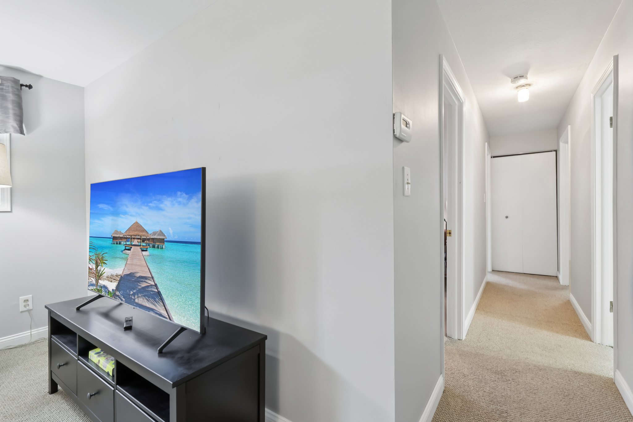 Thistlewood Dr-S1403-031.jpg