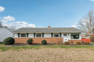 Thistlewood Dr-S1403-001.jpg