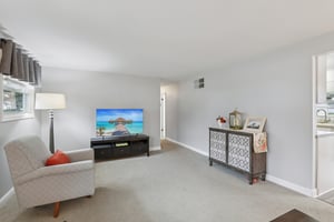 Thistlewood Dr-S1403-007.jpg