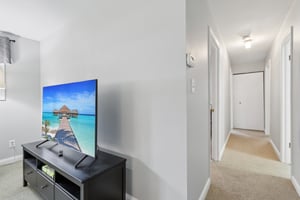 Thistlewood Dr-S1403-031.jpg