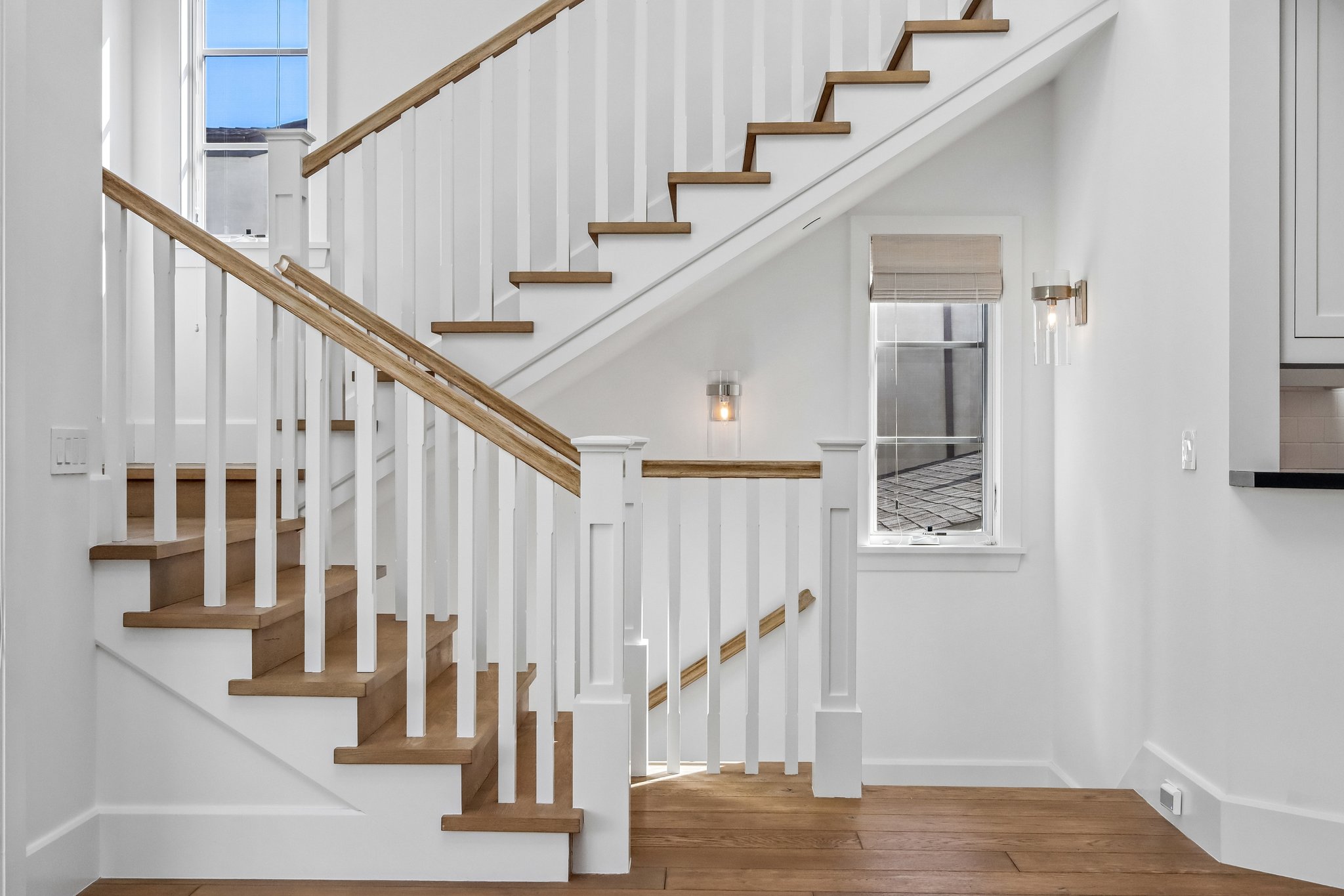 .5 Narcissus Ave-S2904-011.jpg