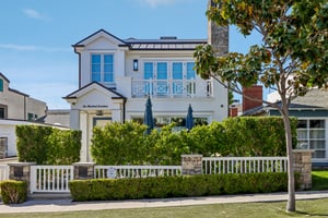 .5 Narcissus Ave-S2904-001.jpg