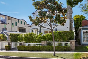 .5 Narcissus Ave-S2904-002.jpg