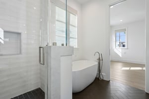 .5 Narcissus Ave-S2904-035.jpg