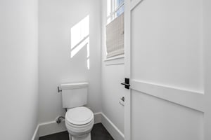 .5 Narcissus Ave-S2904-041.jpg