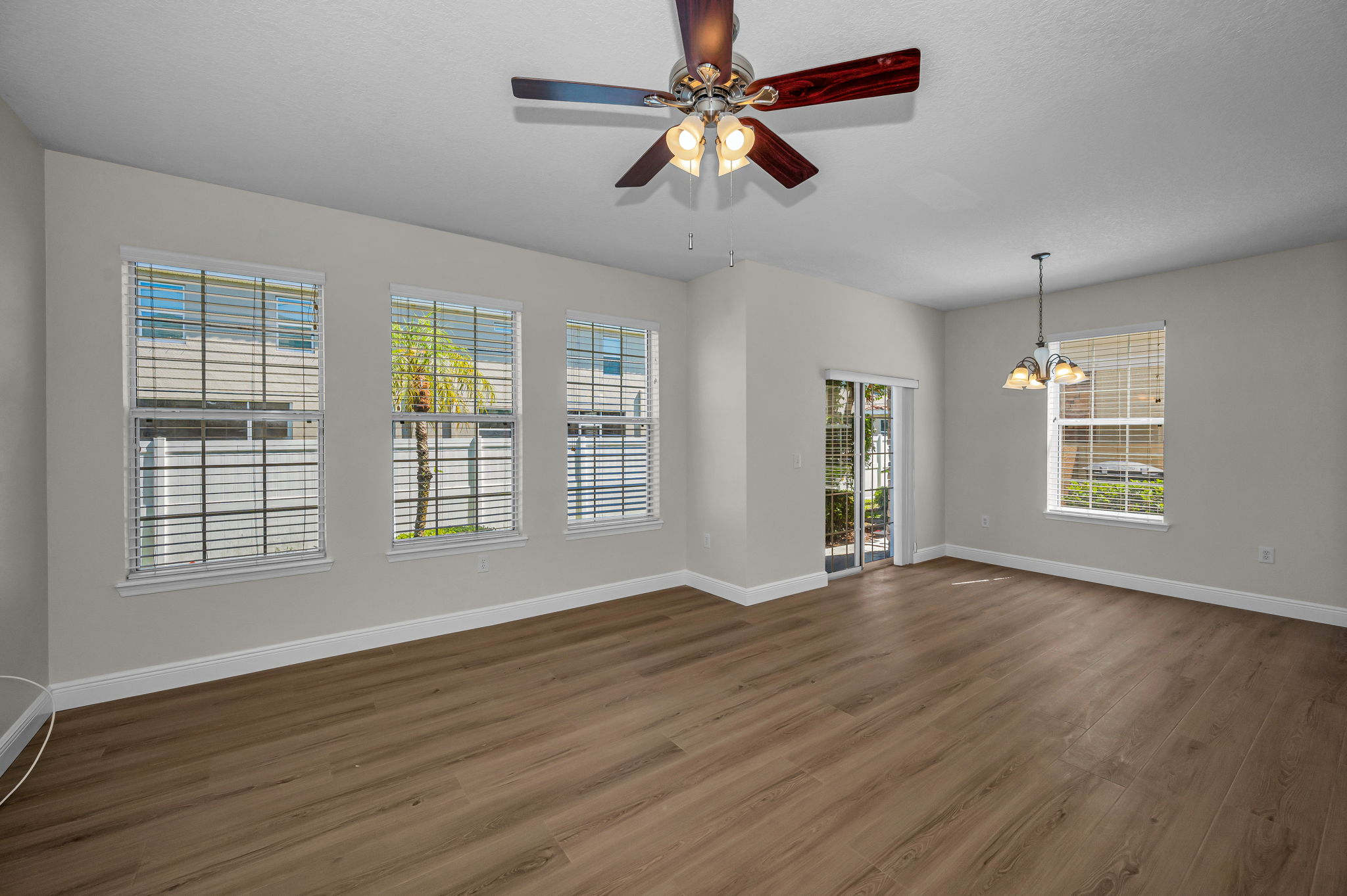 Living Room2