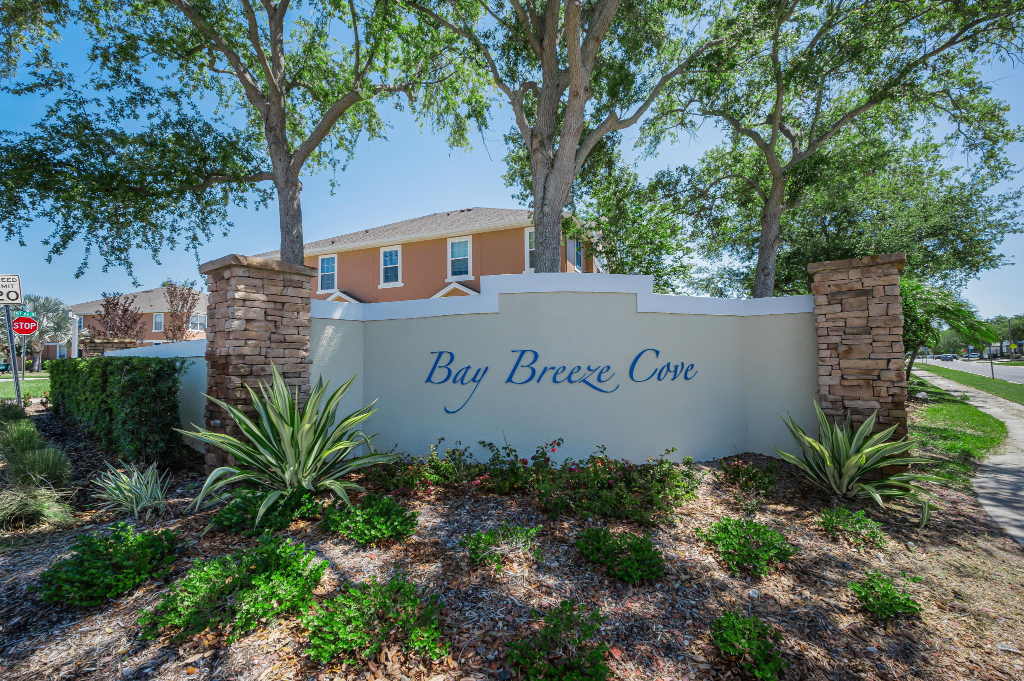 Bay Breeze Cove13