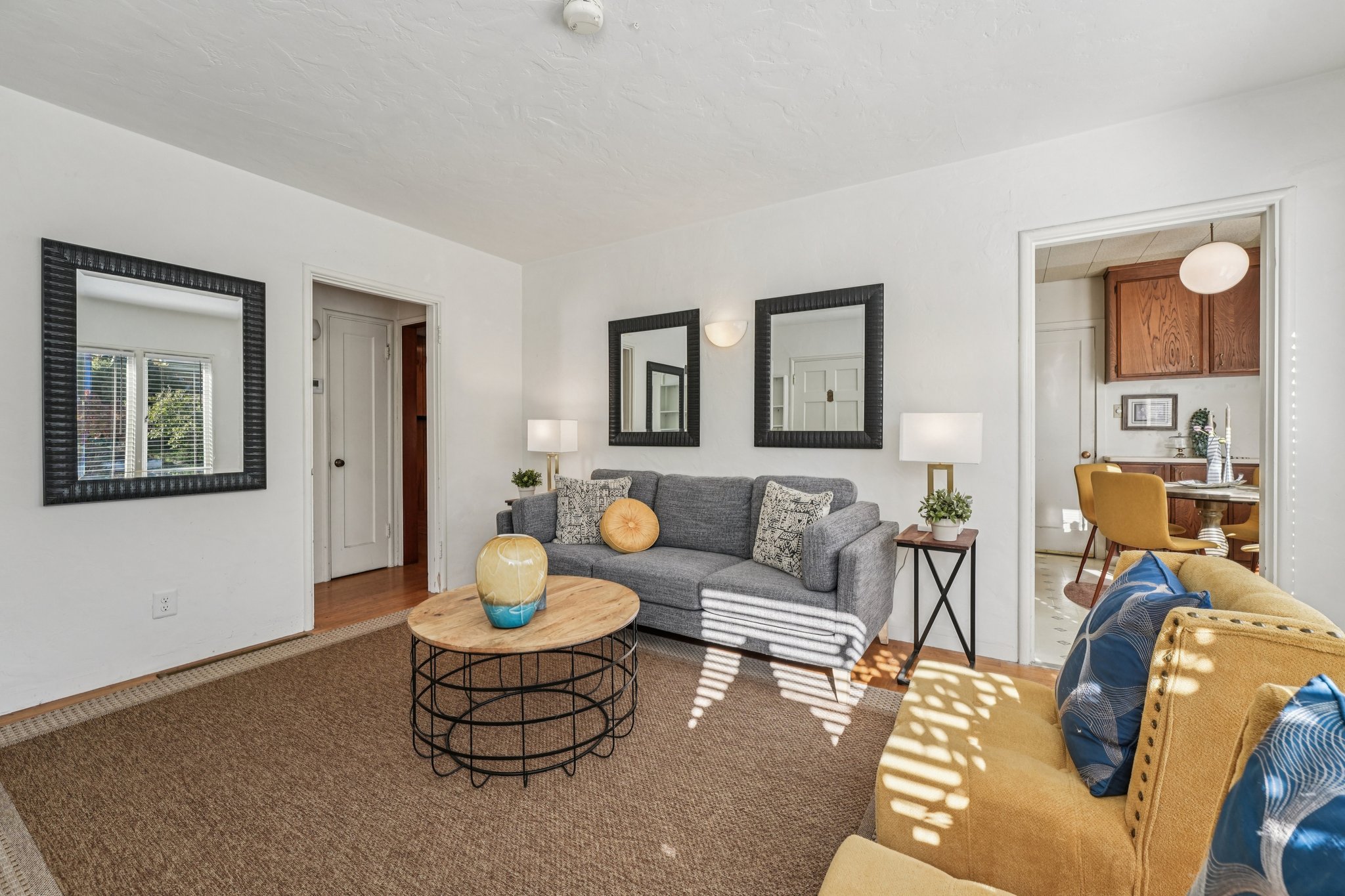 Albemarle St-S3010-008.jpg