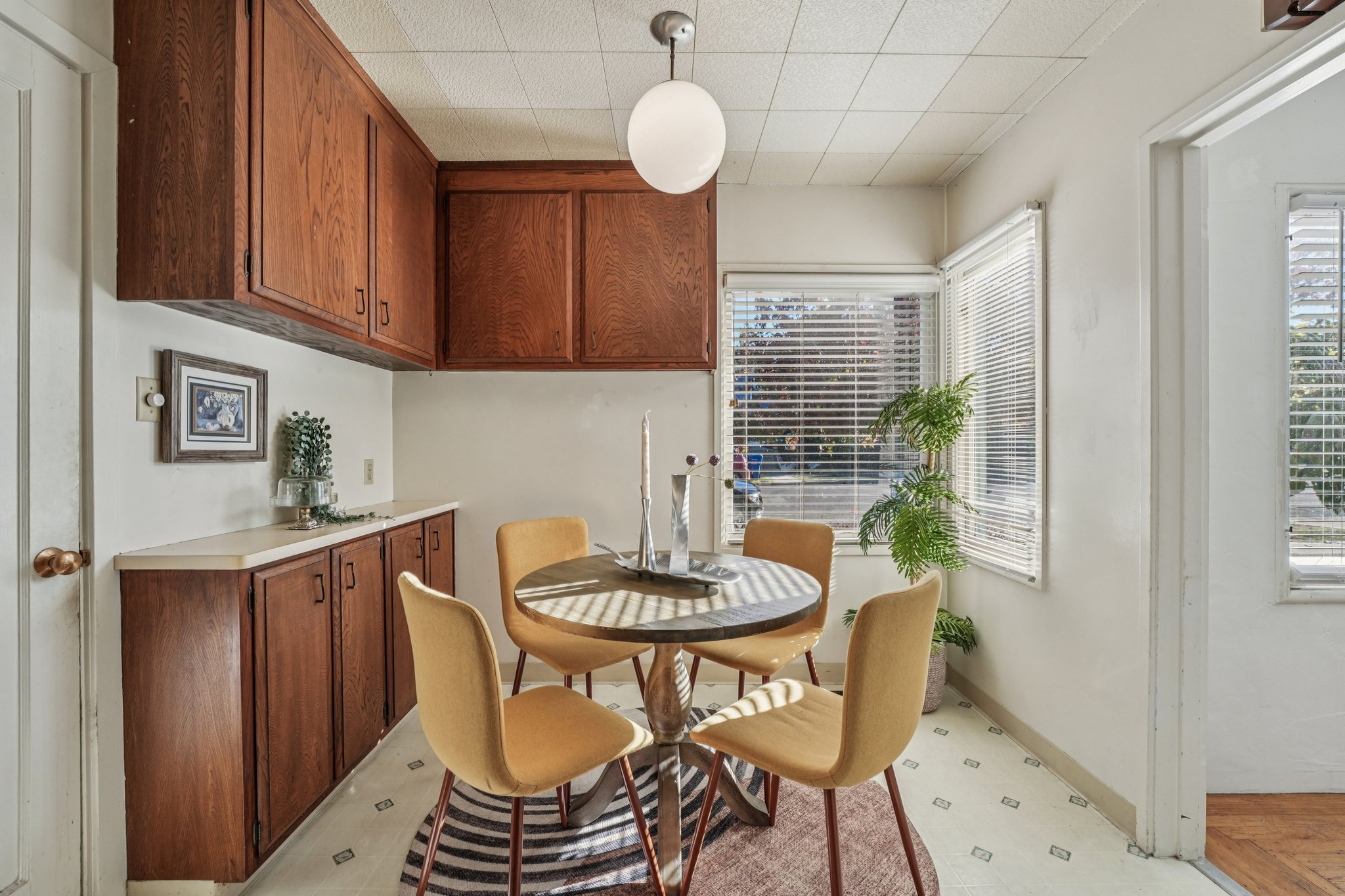 Albemarle St-S3010-013.jpg