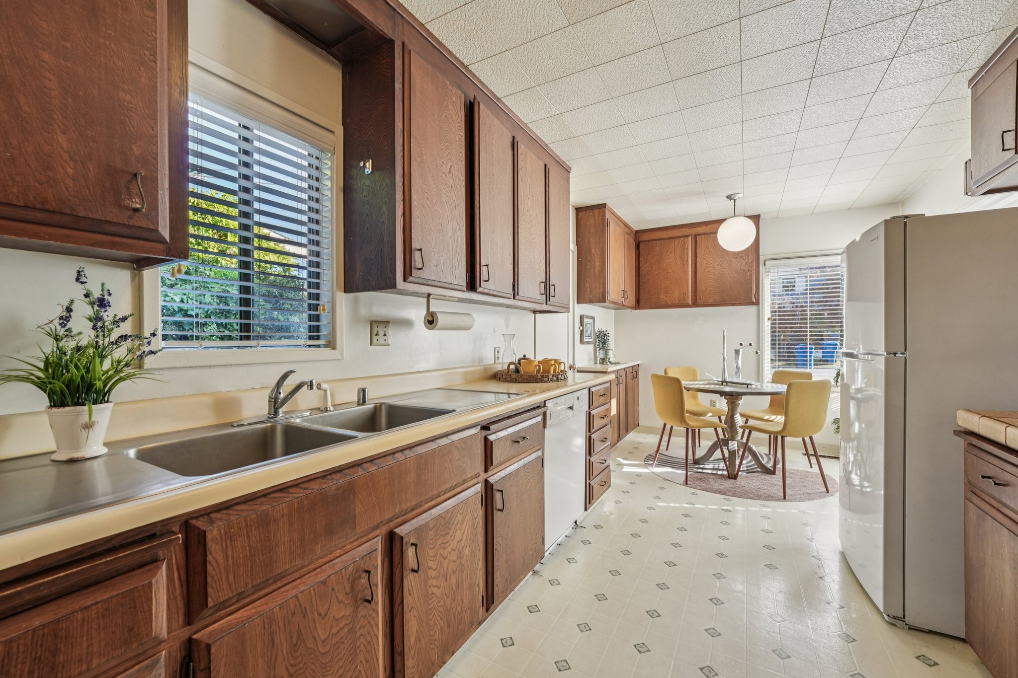 Albemarle St-S3010-015.jpg