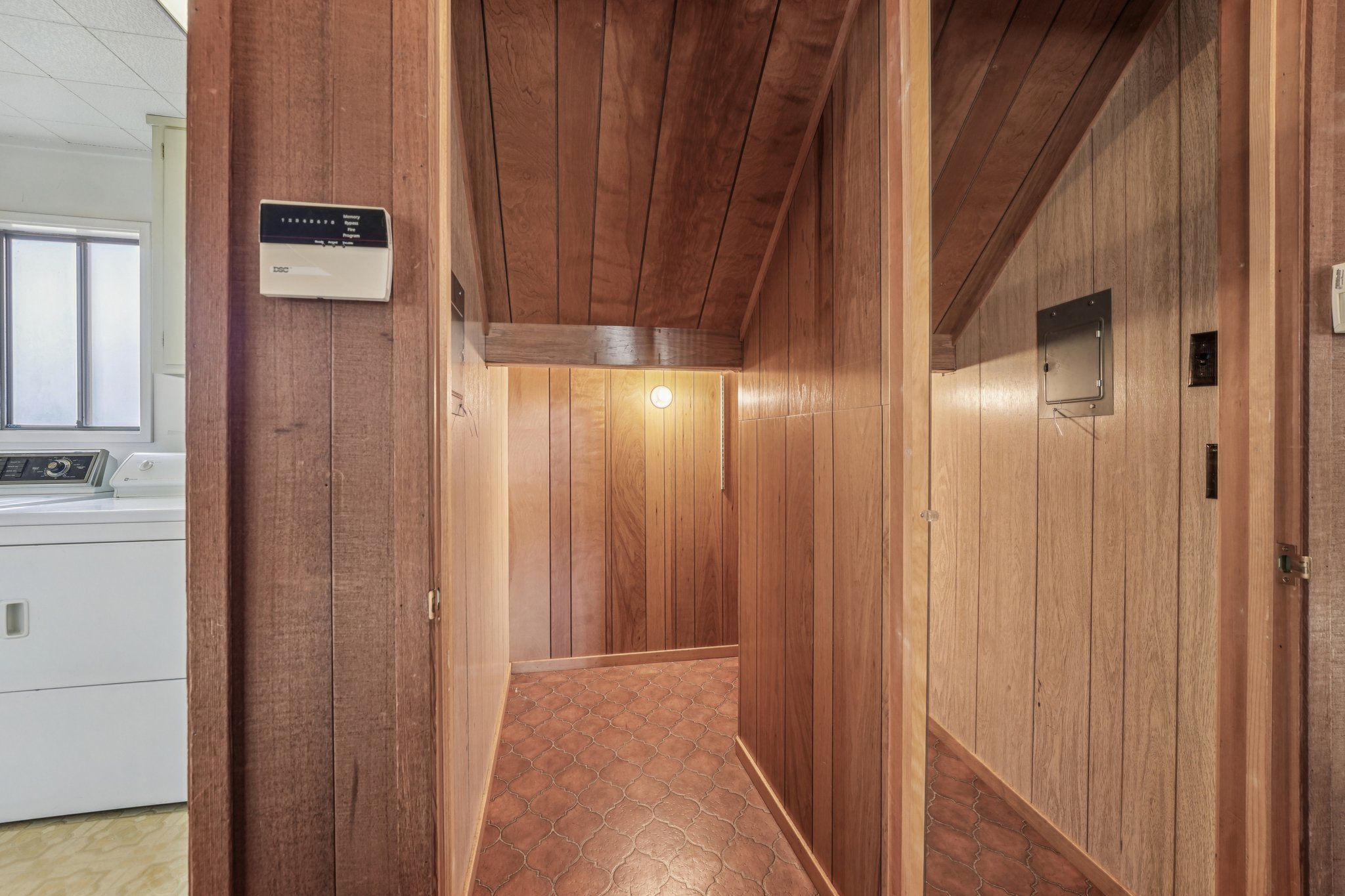 Albemarle St-S3010-050.jpg