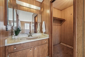 Albemarle St-S3010-044.jpg