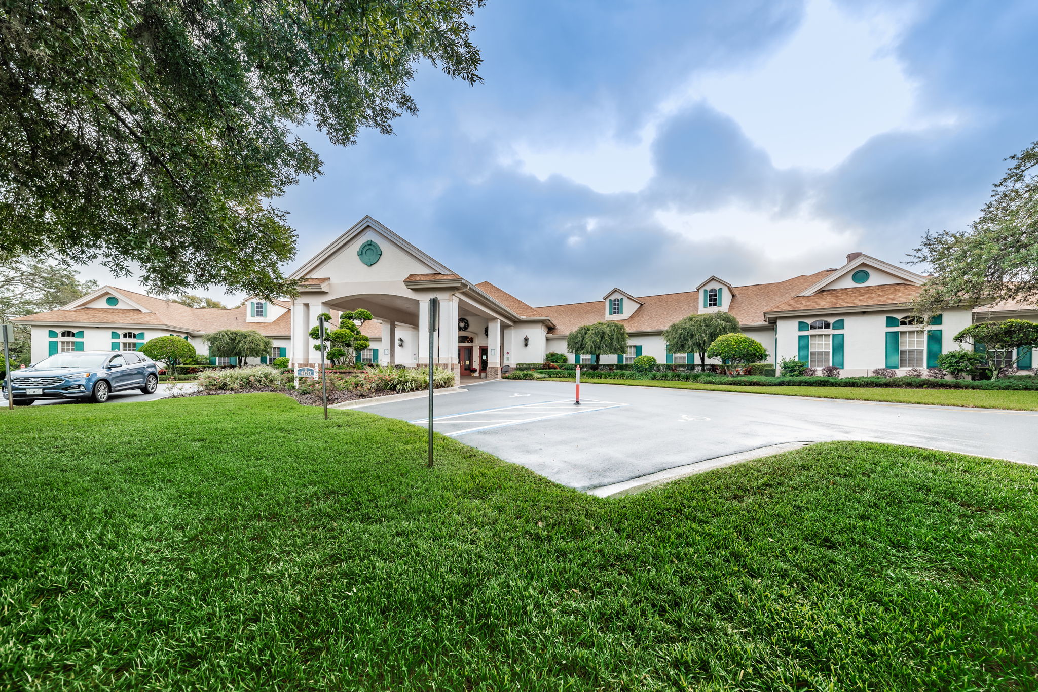 3-Clubhouse