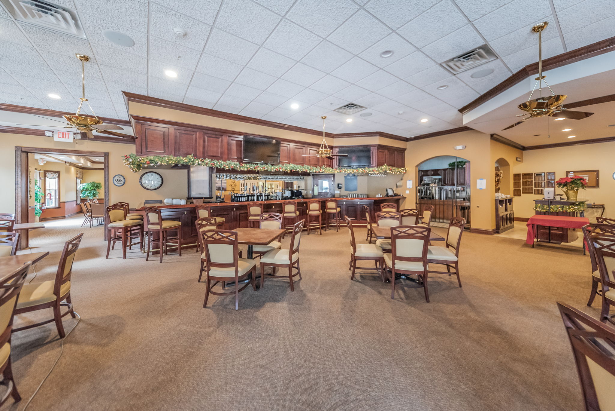 13-Clubhouse