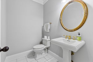  Photo 37