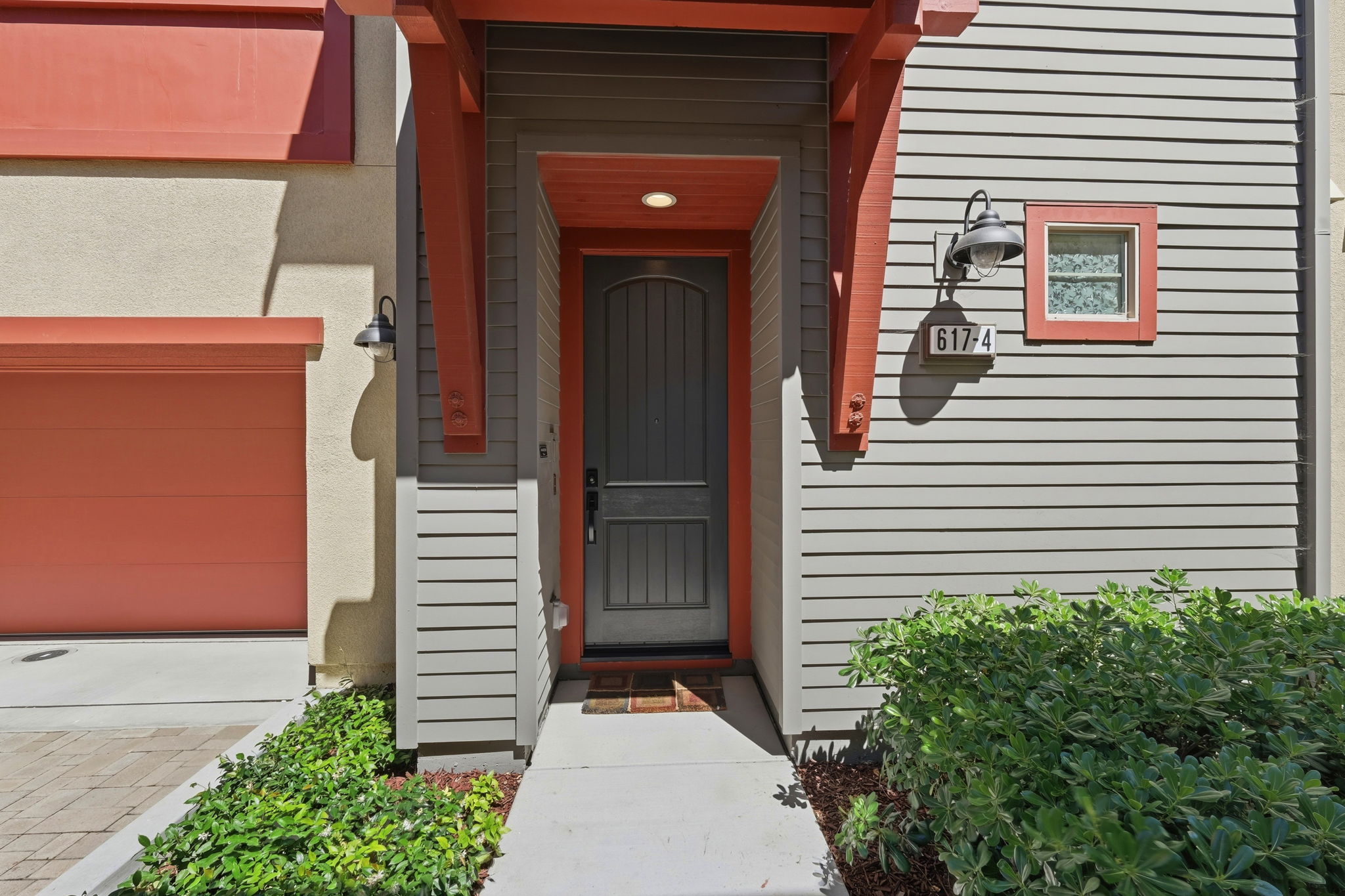 004_F8_617 Sandalwood Dr 4