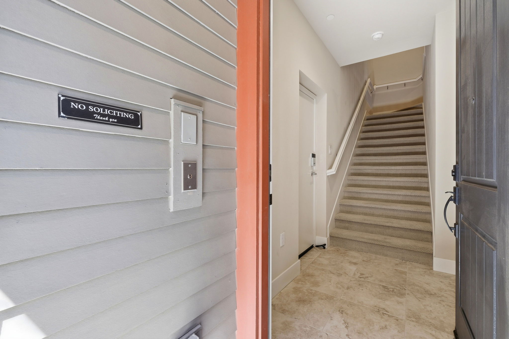 005_F8_617 Sandalwood Dr 4