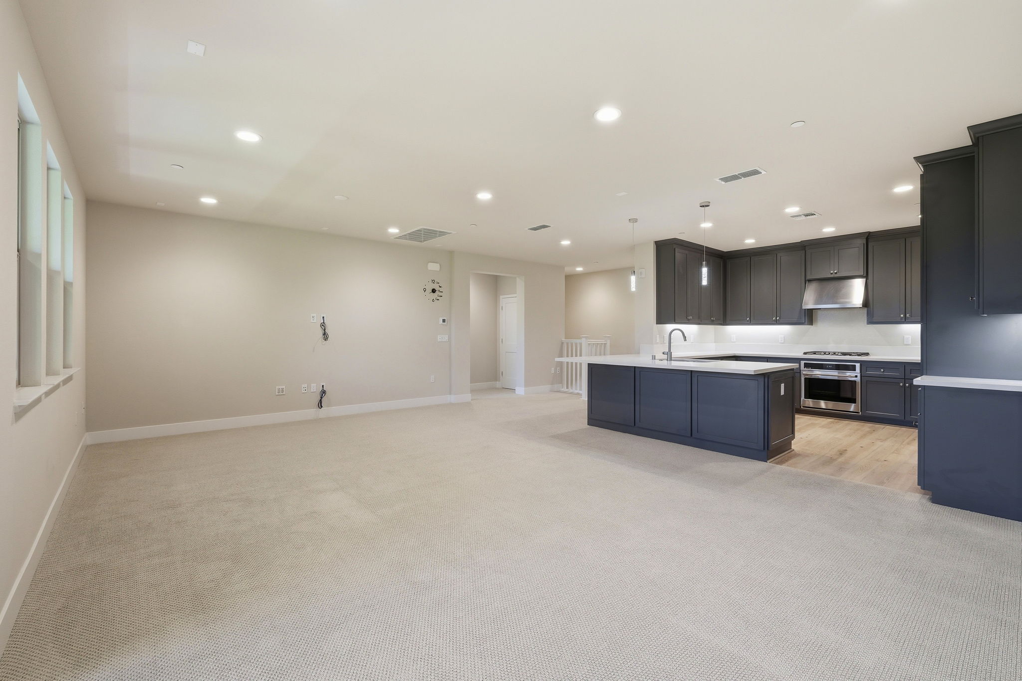 009_F8_617 Sandalwood Dr 4