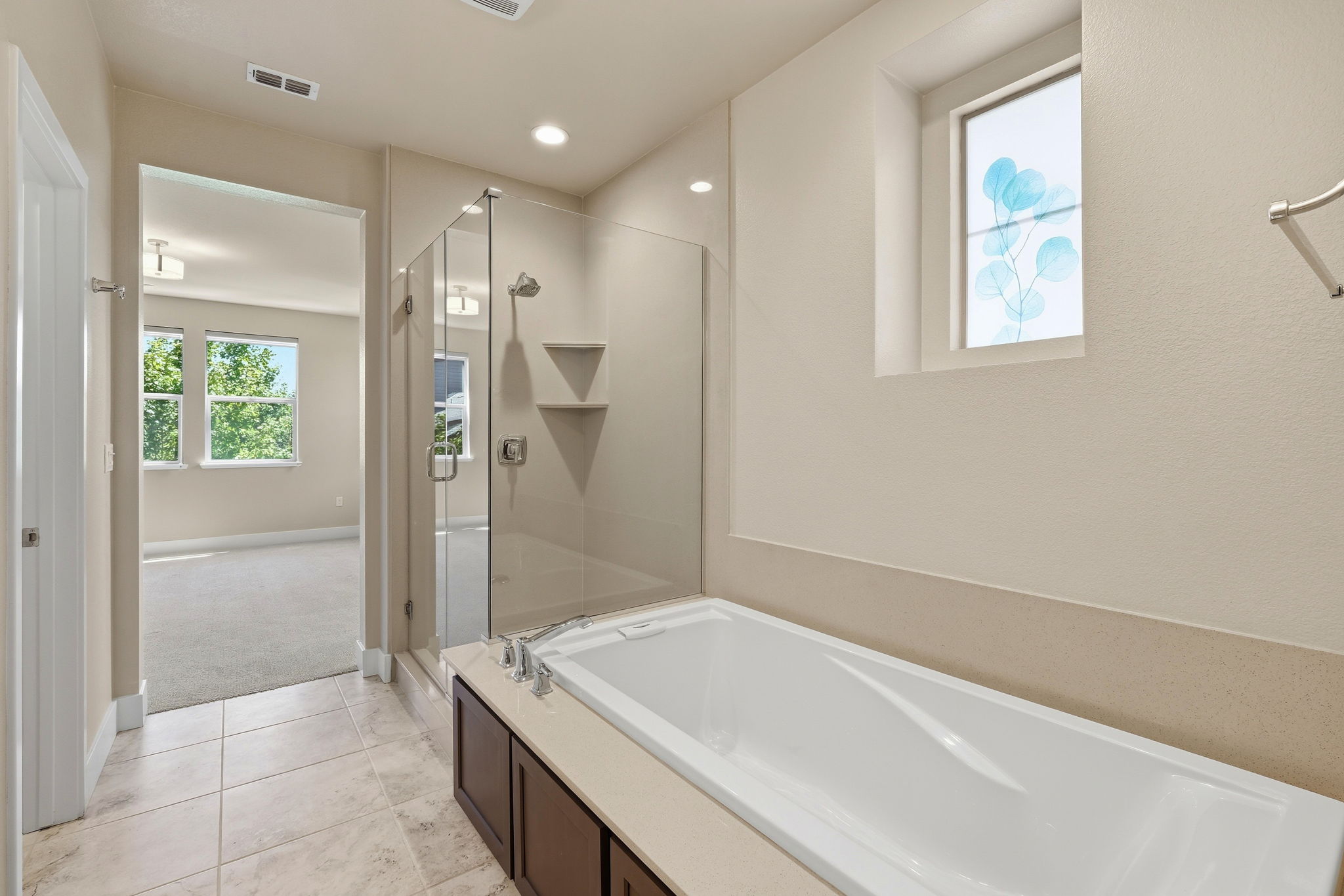025_F8_617 Sandalwood Dr 4