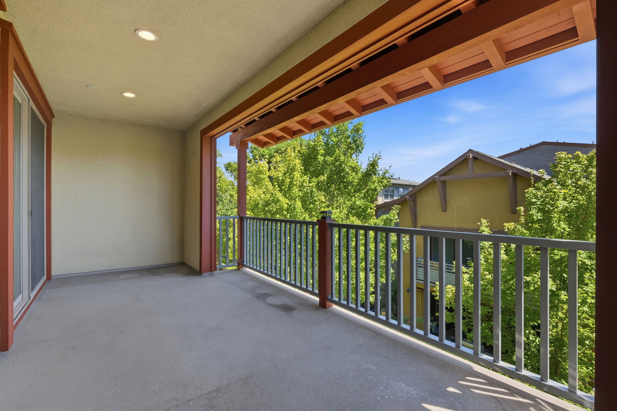 032_F8_617 Sandalwood Dr 4