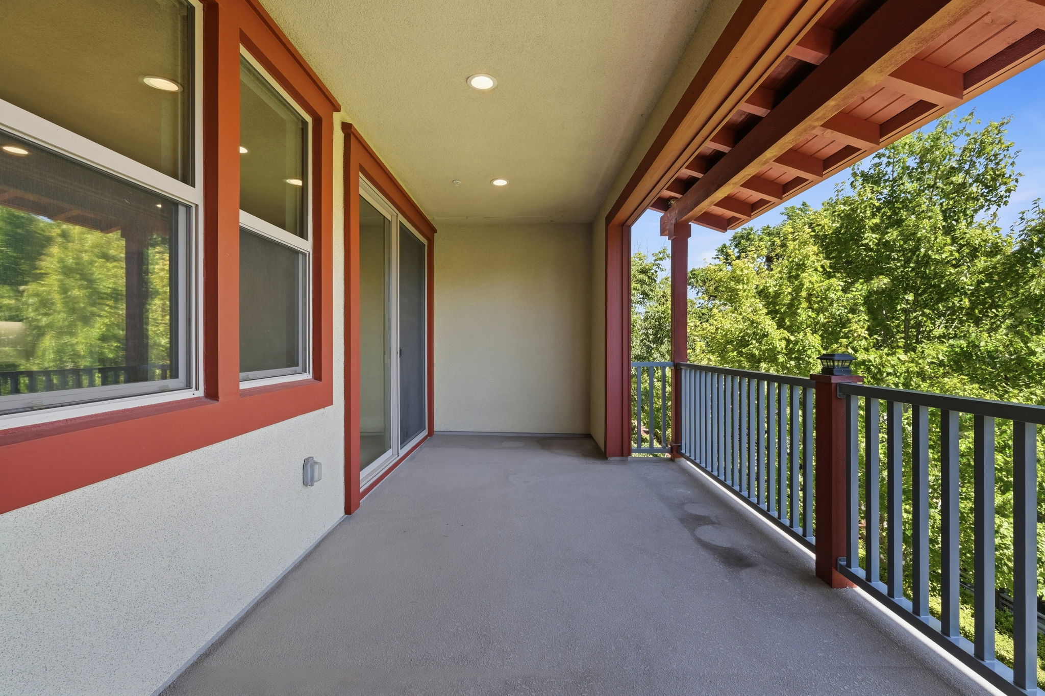 034_F8_617 Sandalwood Dr 4