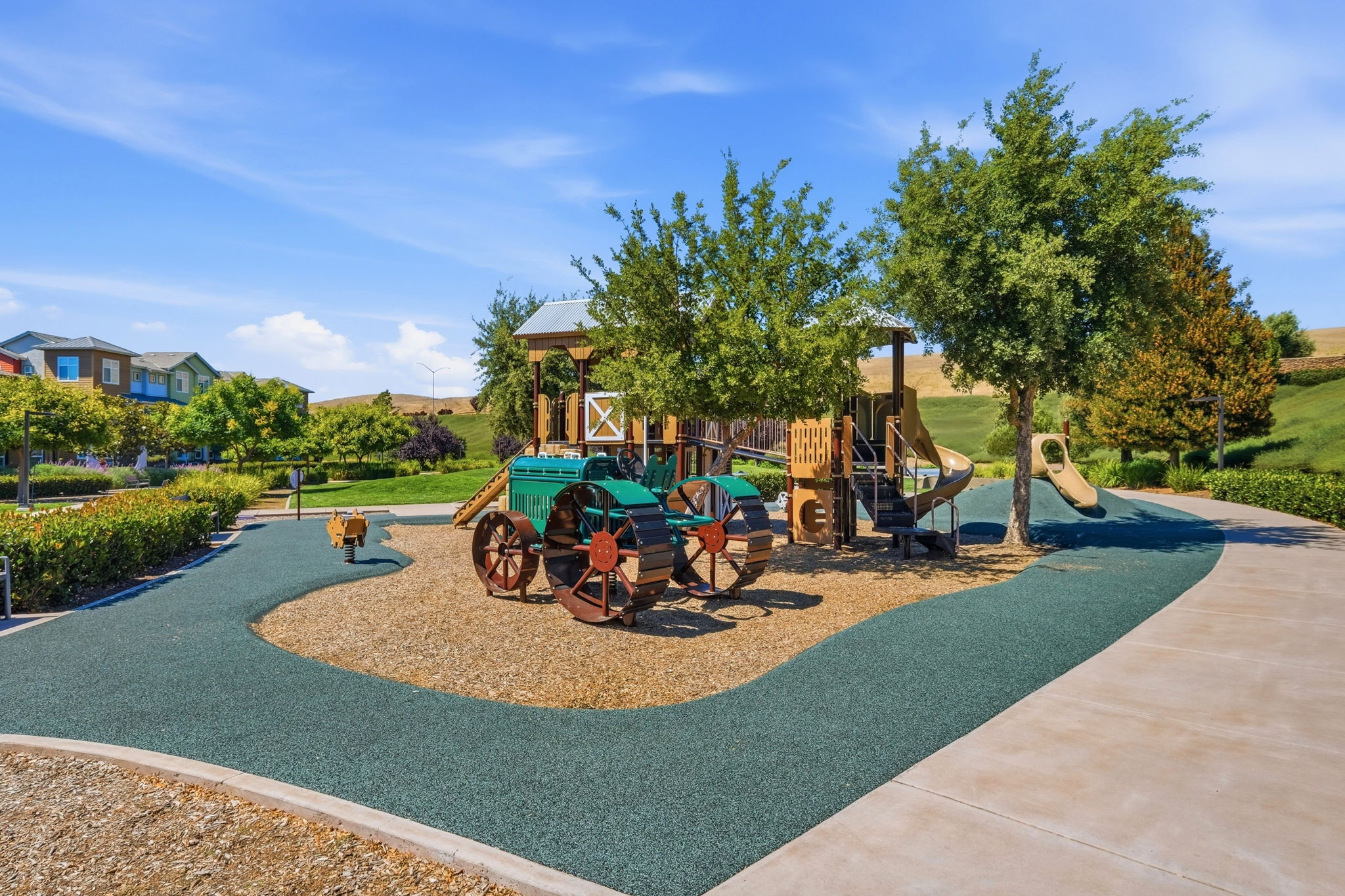 047_F8_617 Sandalwood Dr 4