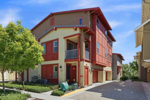 001_F8_617 Sandalwood Dr 4