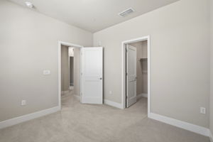 022_F8_617 Sandalwood Dr 4