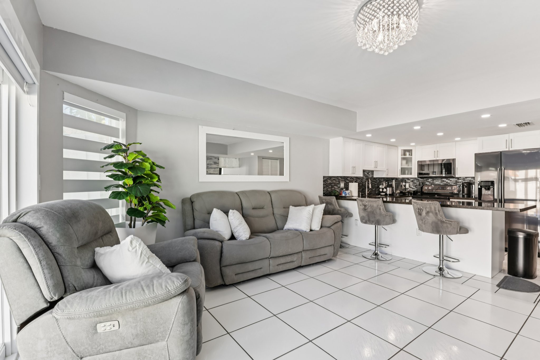 NW 181 Terrace Cir-S1302-014.jpg