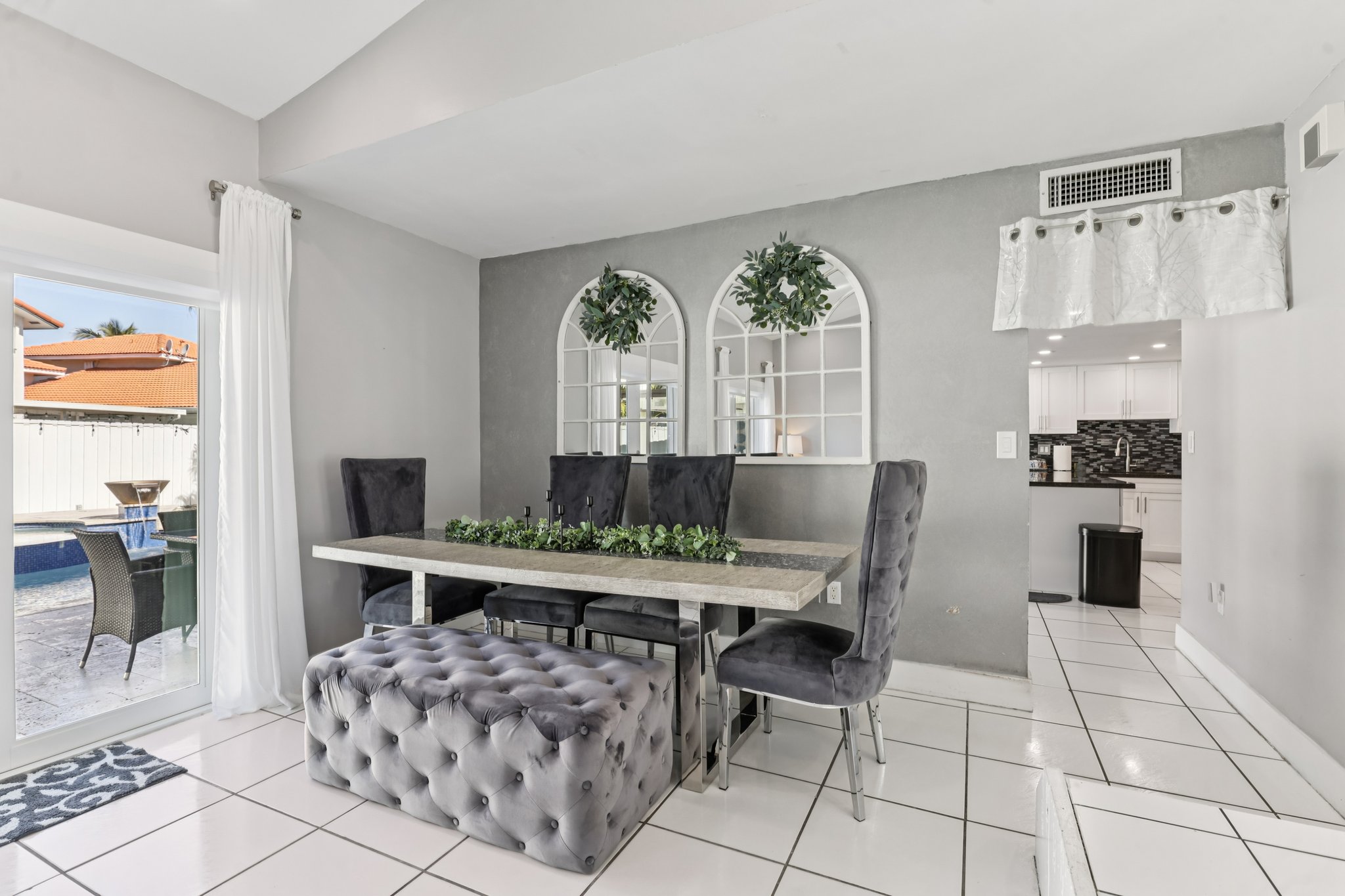 NW 181 Terrace Cir-S1302-017.jpg