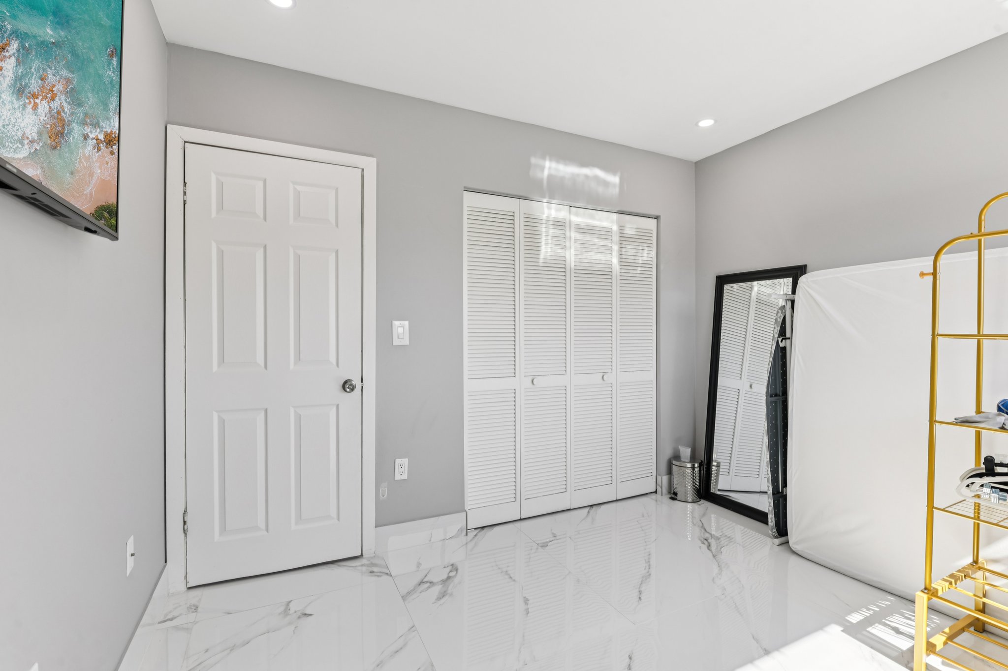 NW 181 Terrace Cir-S1302-030.jpg