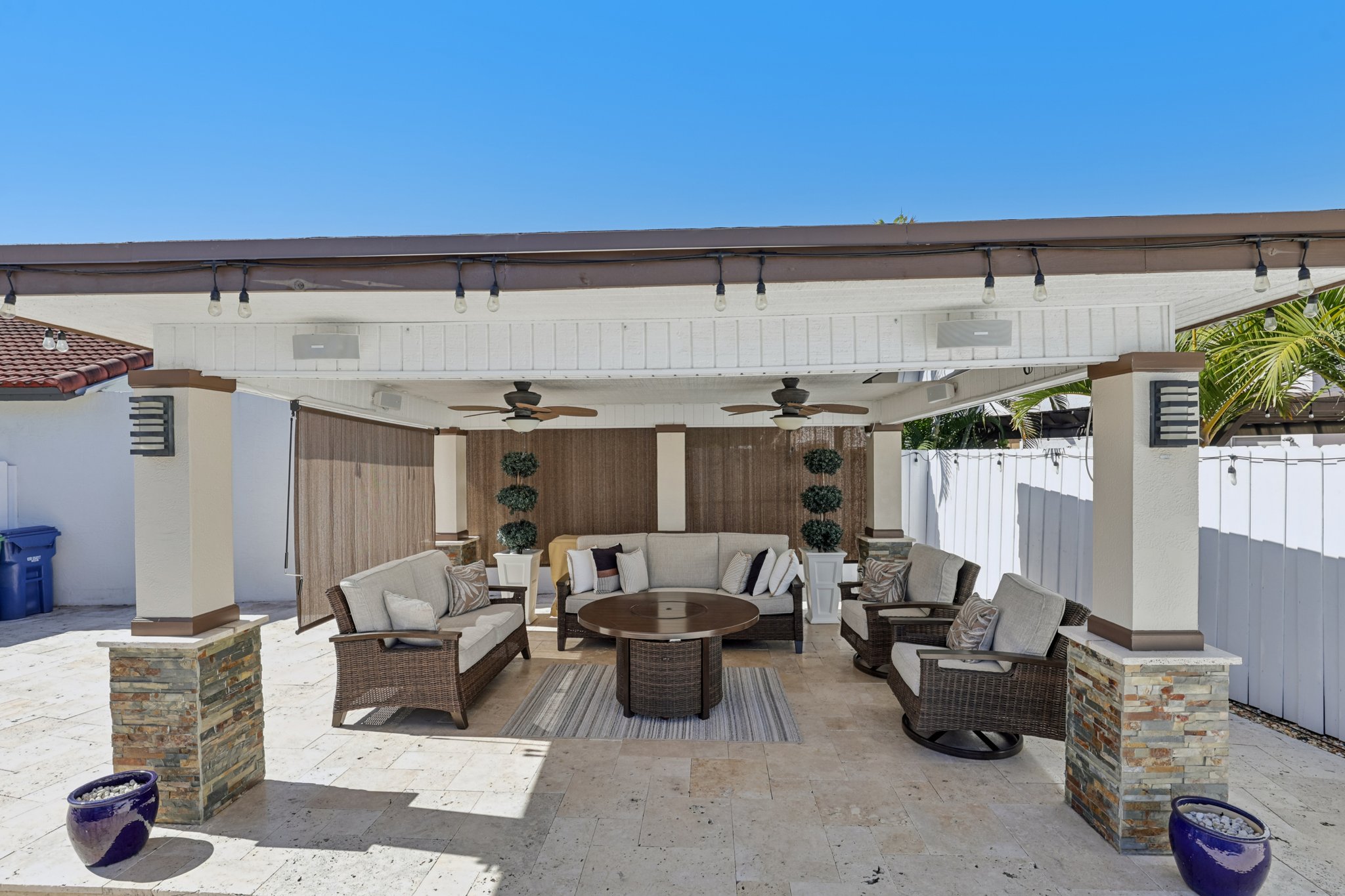 NW 181 Terrace Cir-S1302-046.jpg