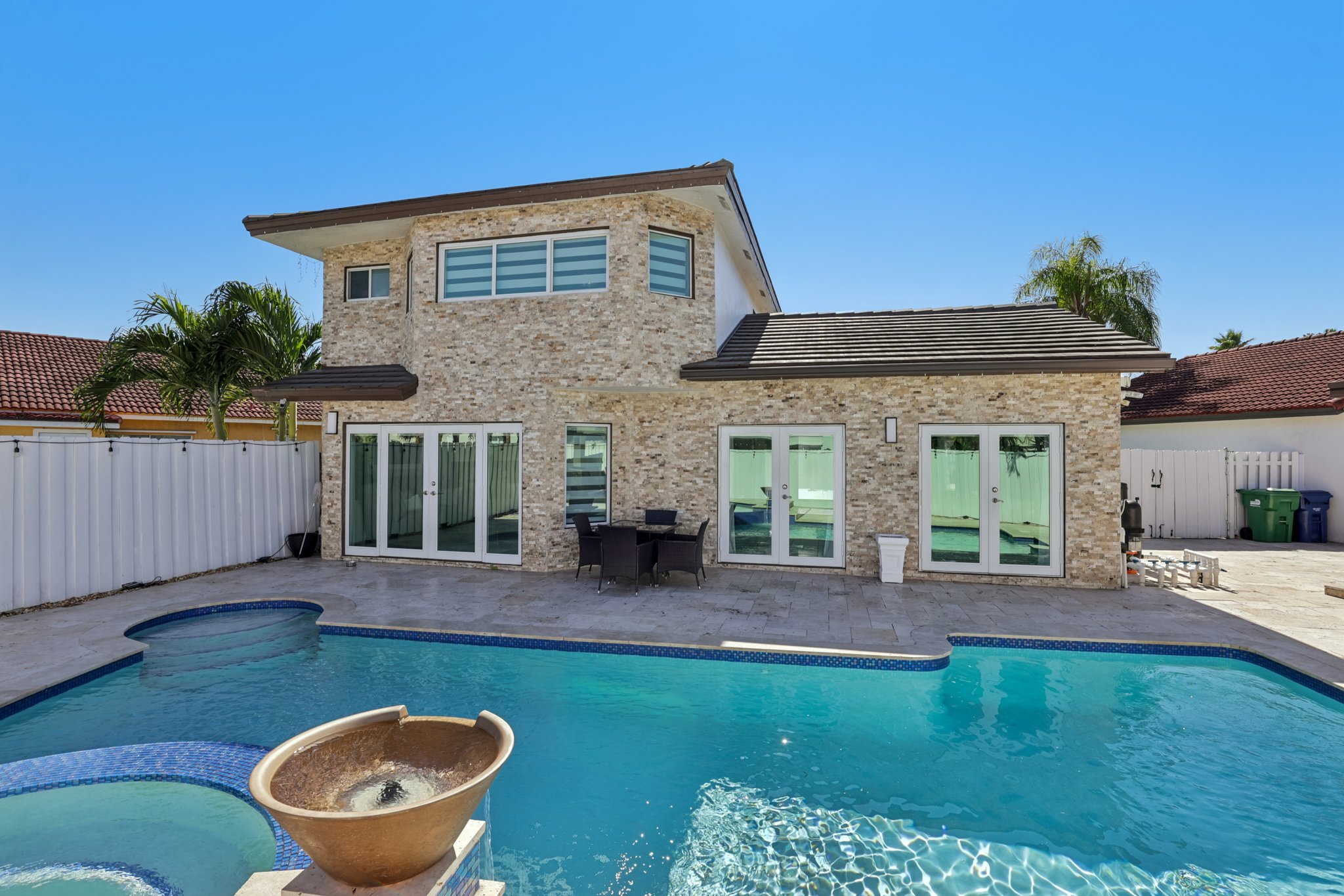 NW 181 Terrace Cir-S1302-049.jpg