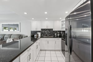 NW 181 Terrace Cir-S1302-018.jpg