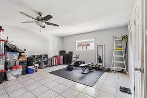 NW 181 Terrace Cir-S1302-024.jpg