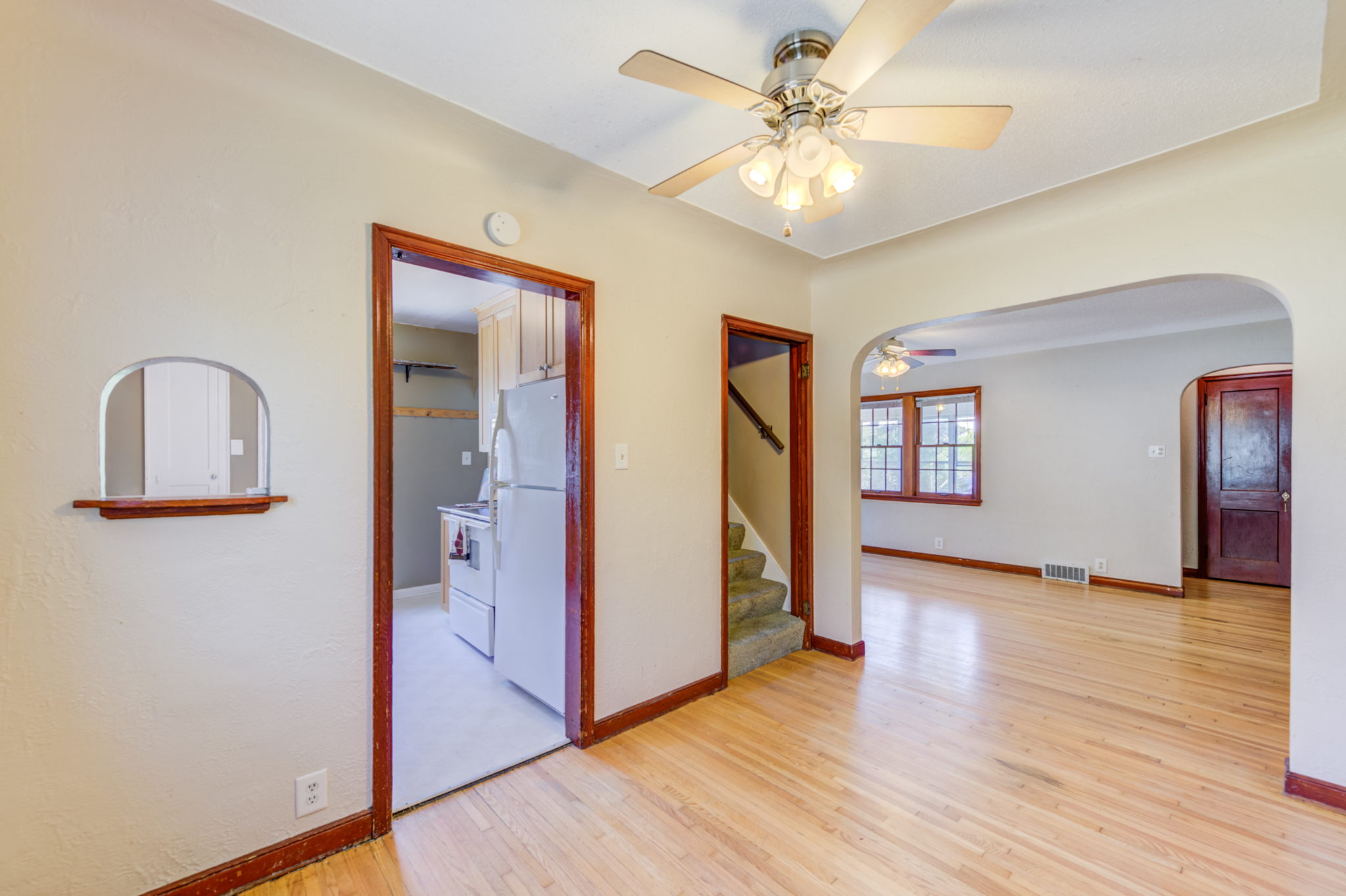 6 Dining Room