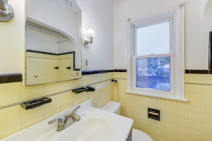 12 Bathroom