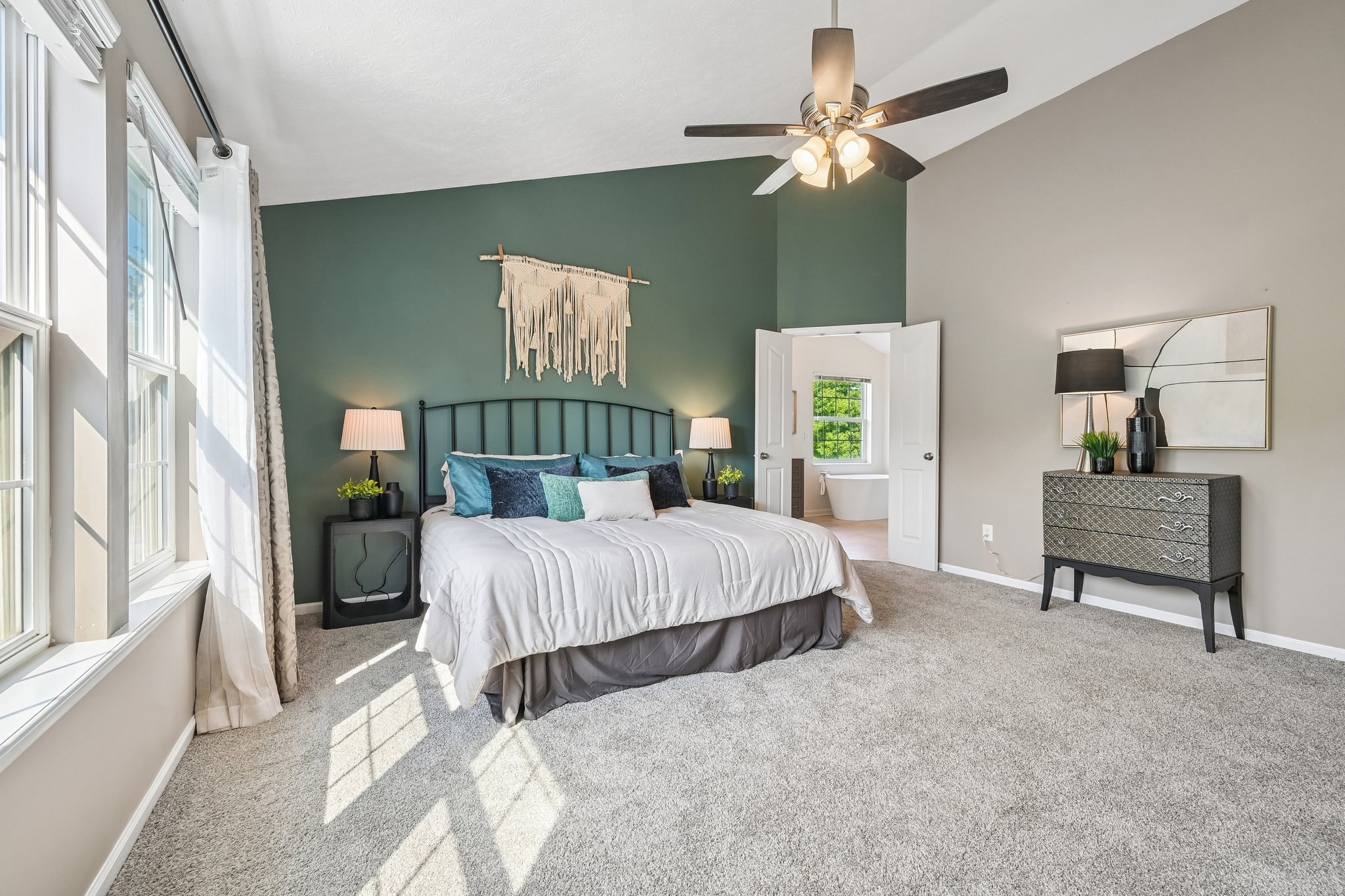 Grove Walk Ct-S1607-032.jpg