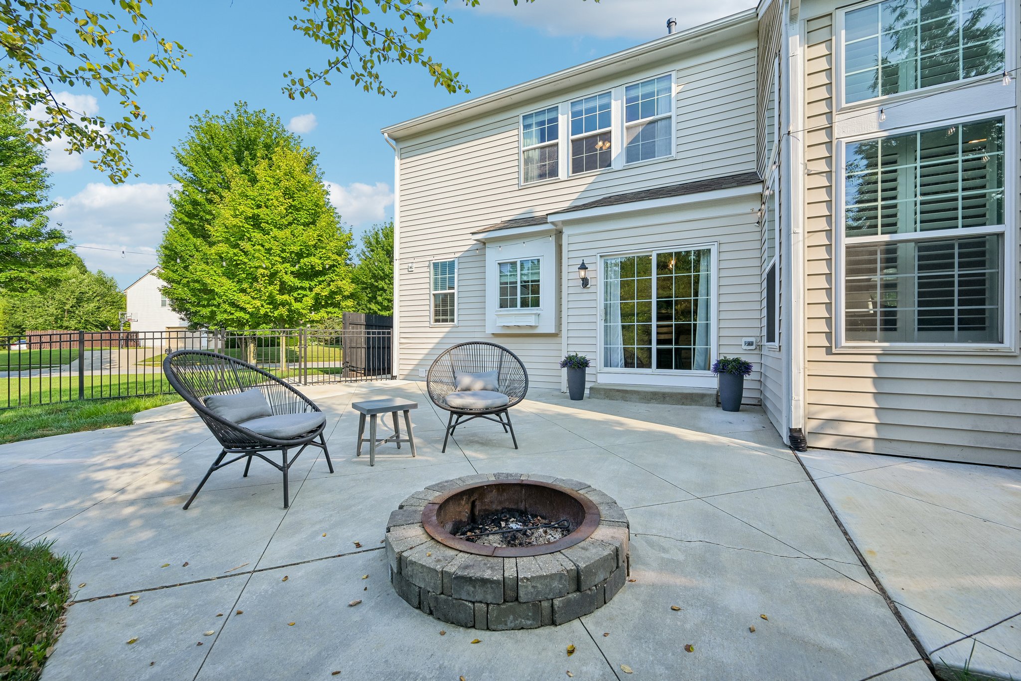 Grove Walk Ct-S1607-046.jpg