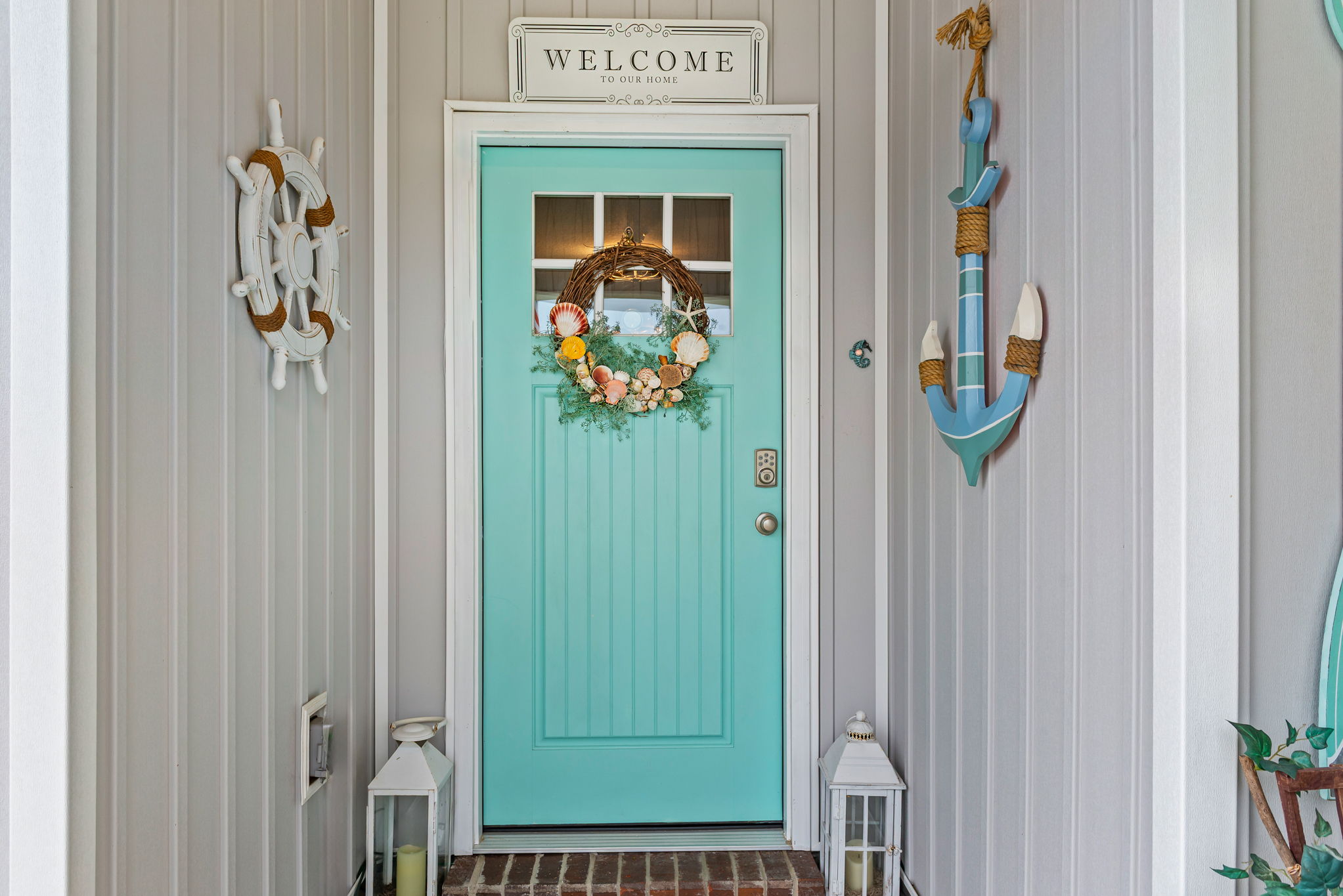 Front Entry Detail