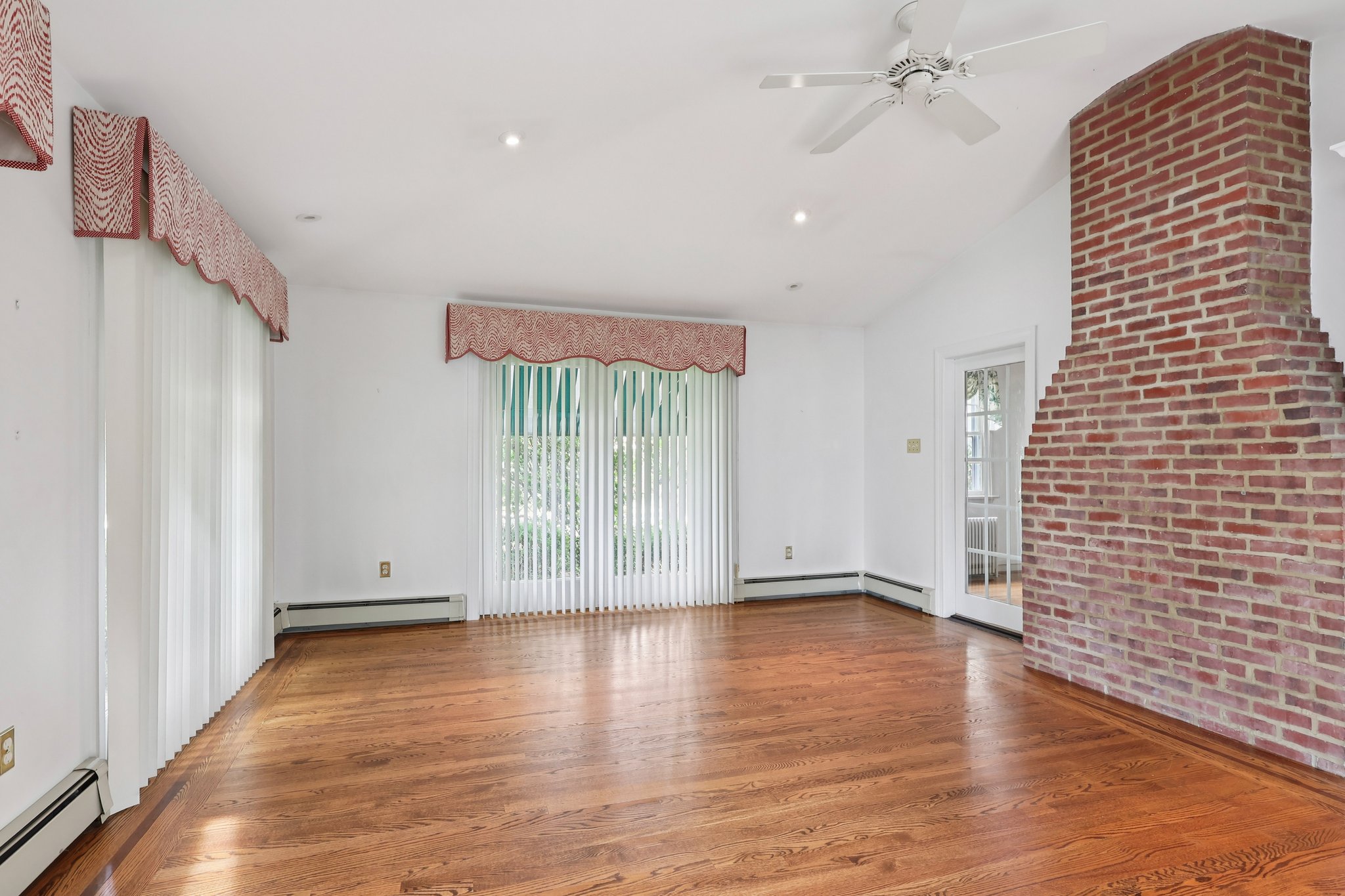 Boxwood Rd-S2908-018.jpg