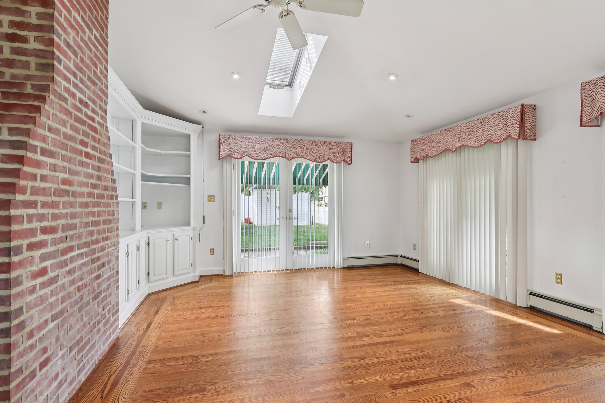 Boxwood Rd-S2908-019.jpg
